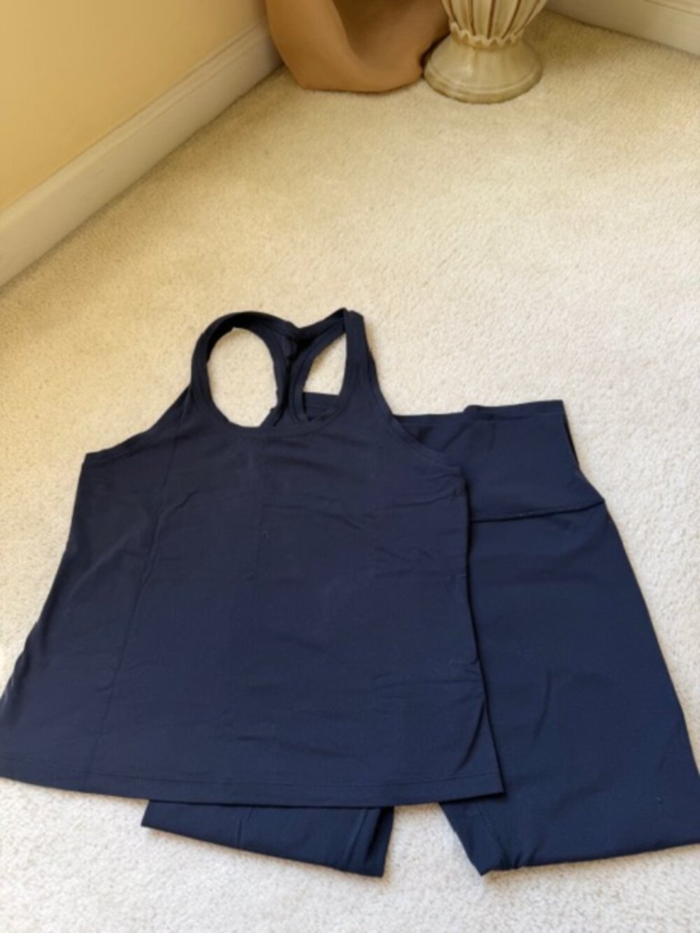 CRZ Yoga Butterluxe Set (leggings + Tank) - (Size L)